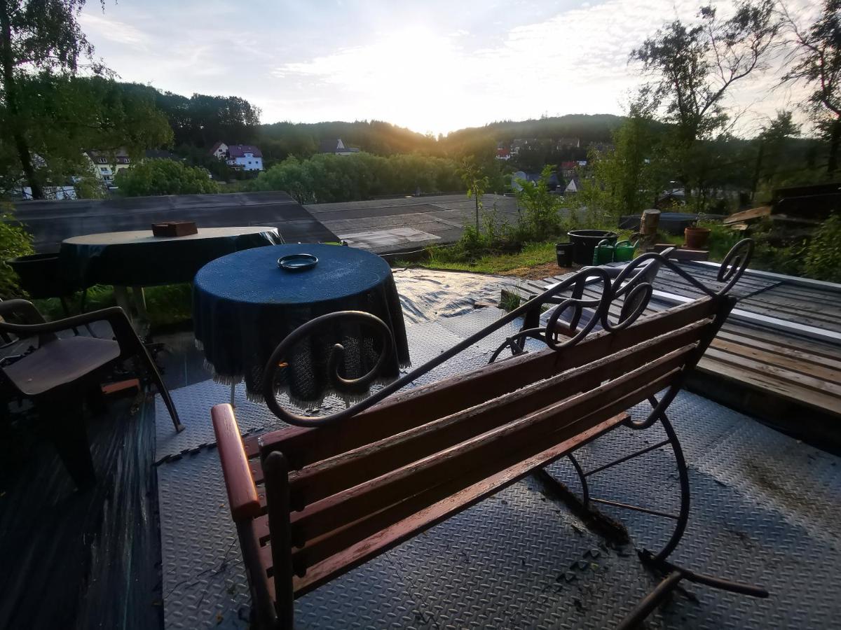 Ferienhaus Mit Riesen Garten, Drei Terrassen, Toller Aussicht Am Waldrand, Auch Als Monteur-Wohnung Hemer Dış mekan fotoğraf
