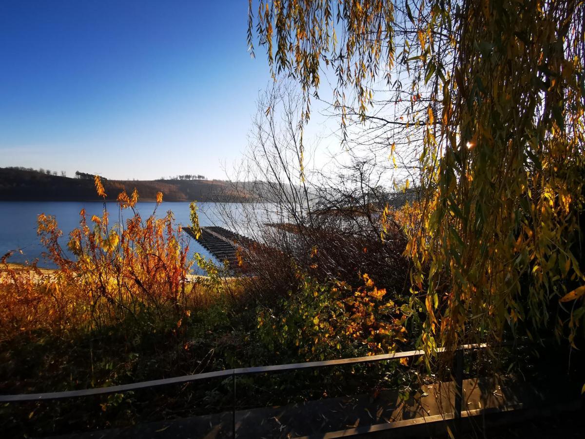 Ferienhaus Mit Riesen Garten, Drei Terrassen, Toller Aussicht Am Waldrand, Auch Als Monteur-Wohnung Hemer Dış mekan fotoğraf